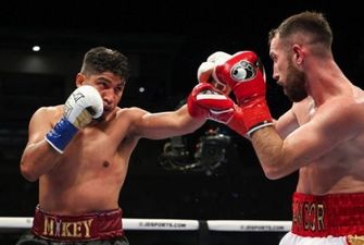 Бокс: Майки Гарсия сенсационно проиграл Сандора Мартину