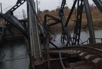 Военные рф повредили в Украине 23 тысячи километров дорог и более 40 железнодорожных мостов