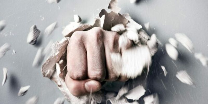 Управлением гневом: как выразить негатив здоровым способом и конструктивно