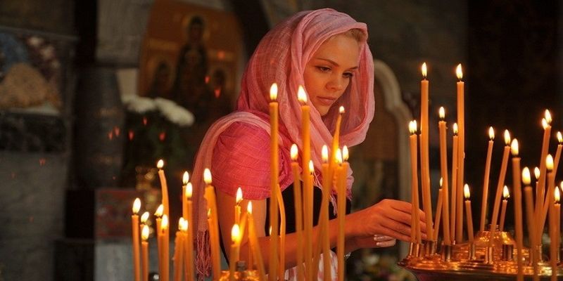 Священник УПЦ объяснил, в чем смысл православного дресс-кода