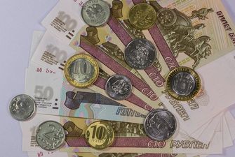 Рубль во вторник снова повысился в цене. Курс российской нацвалюты на 20 апреля
