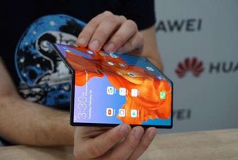 Компанія Huawei оголосила старт продажів смартфонів з гнучким екраном