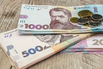 Украинцы могут получить 2200 гривен международной помощи: кого коснется
