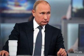 Путин созвал "запасников" на военные сборы