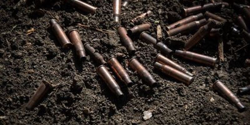 Боевики бьют из запрещенного вооружения: погиб один военнослужащий