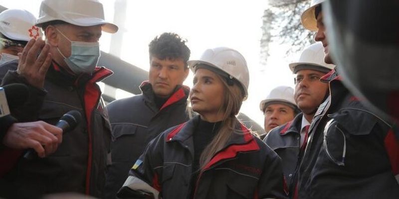 Юлії Саніної і The Hardkiss приготуватися - Тимошенко "пішла" з політики, щоб запалити за барабанами: "Коли скинула Зеленського"