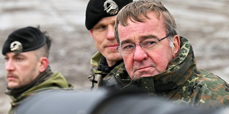Исторический шаг: Германия отправила военных к российской границе