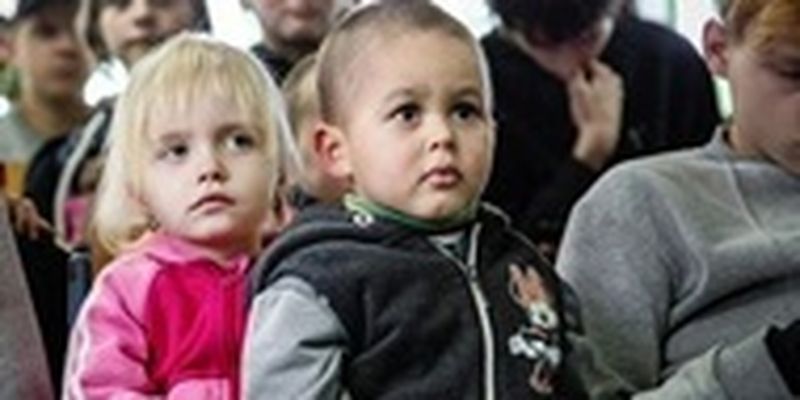 РФ планирует вывозить детей с Луганщины- ЦНС