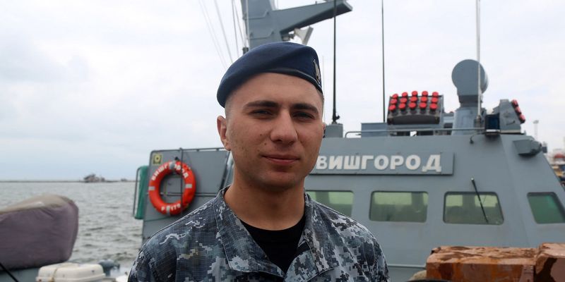 Совсем юный защитник Руслан впечатлил украинцев: "Принципиально продолжил семейную традицию"