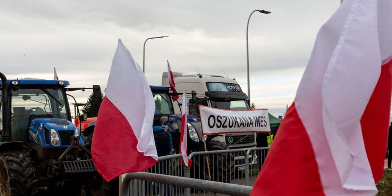 Аграрный бунт в Польше: какие требования у фермеров и чем снова не угодила Украина