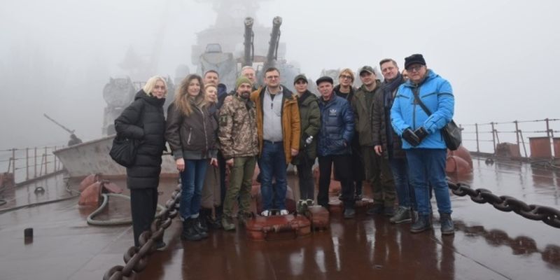 Кулеба и украинские дипломаты посетили Николаев с рабочим визитом