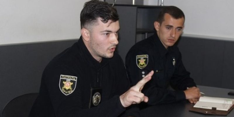ДТП, взятки и сбыт наркотиков: главного патрульного Буковины требуют уволить