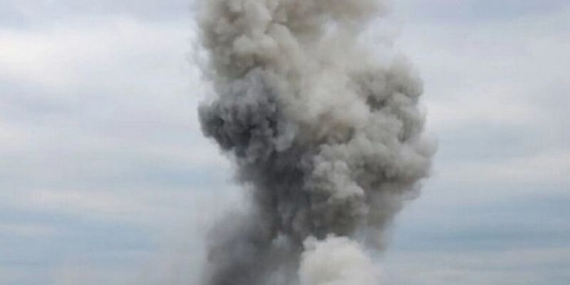 Ракетный удар по Киеву: обломки упали на жилой дом, что известно
