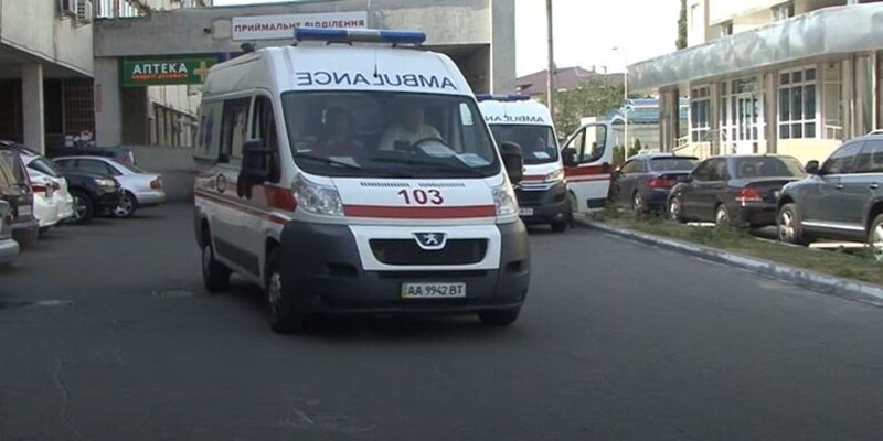 В Александровской больнице в Киеве выявили несколько больных COVID-19 со штаммом Дельта