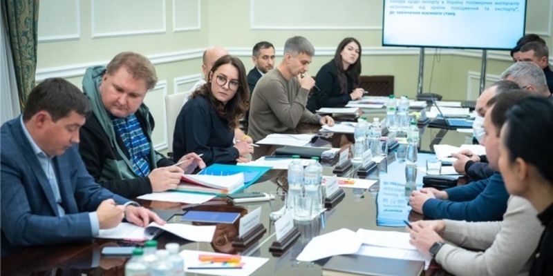 Украина приостанавливает действие специальной пошлины на ПВХ-сырье для производства оконного профиля