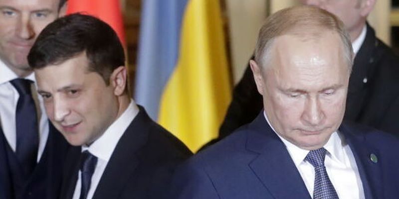 Чего вы на украинский переходите: раскрыты подробности истерики советника Путина в Париже