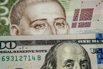 Доллар в Украине замер на четырехлетнем "дне"