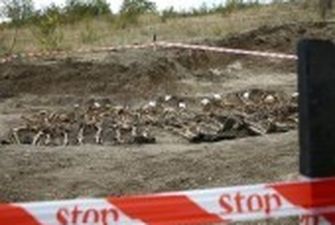 Азербайджан заявив про виявлення масового поховання в Карабаху