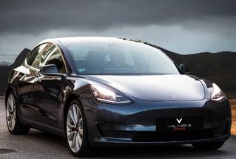 Фото дня: електромобіль Tesla Model 3 отримав унікальний “затишний” тюнінг