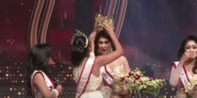 Королева красоты Шри-Ланки лишилась короны прямо на сцене