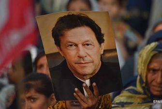 Колишнього прем’єр-міністра Пакистану звинуватили у тероризмі