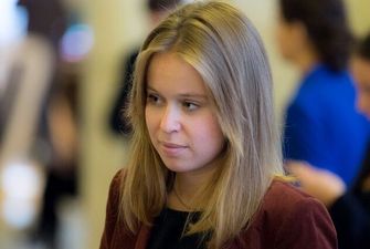 "Комментарии не даю": Ясько сбежала от украинских журналистов в ПАСЕ