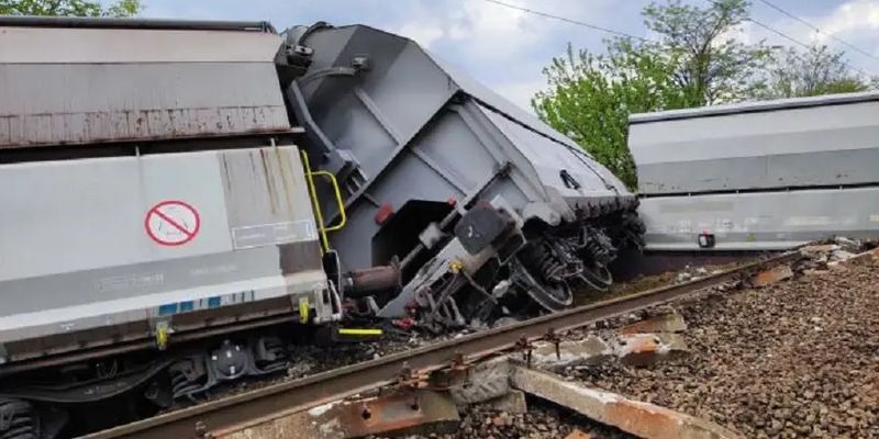 Из-за аварии на железной дороге в Венгрии "Укрзализныця" предупредила о задержке поездов из Вены