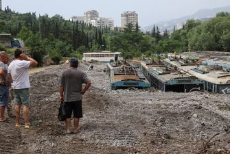 "Разрушено все": в сеть слили фото оккупированного Крыма после потопа