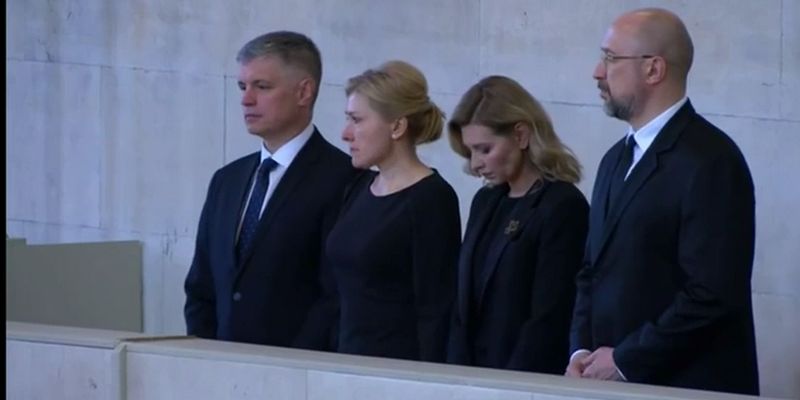 Первая леди Украины и премьер-министр находятся в Лондоне: почтили Елизавету II
