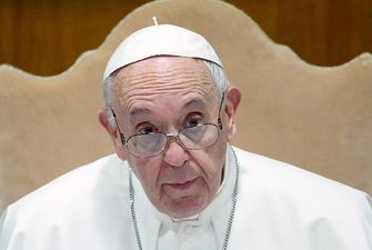 Папа Франциск призвал молиться за мир на востоке Украины