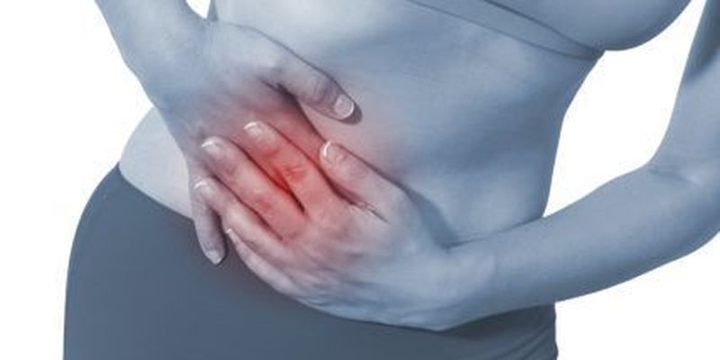 Біль в животі: про які хвороби попереджає організм та коли звертатися до лікаря