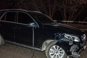 ДТП в Днепре: мужчина угодил под колеса Mercedes