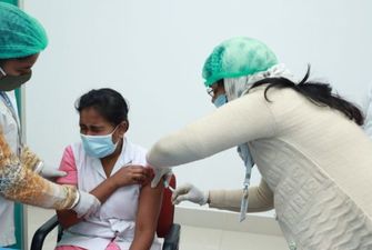 Мільярд індійців отримали мінімум одну дозу вакцини від Covid-19