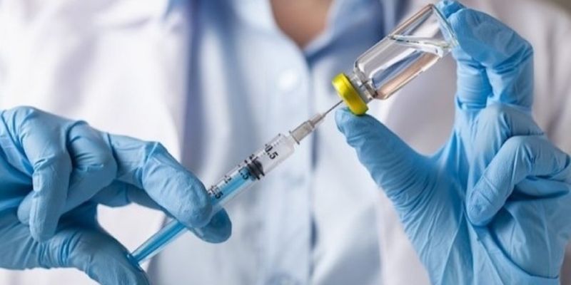 В Украину уже едут 500 тысяч доз COVID-вакцины - Степанов