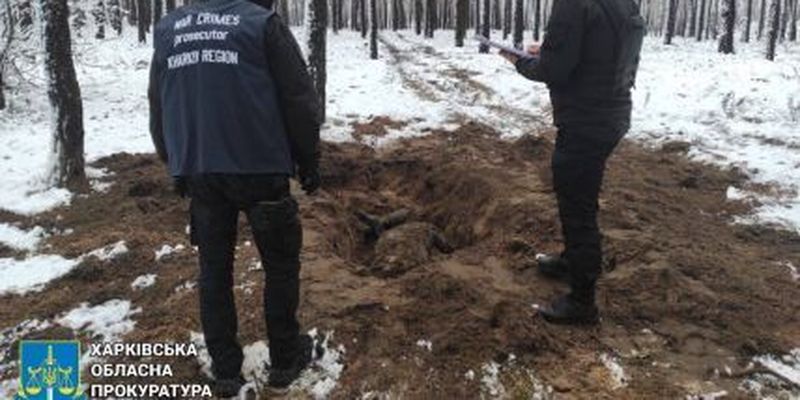 Жестокие реалии оккупации: в Харьковской области эксгумировали трупы двух мужчин, которых расстреляли российские военные