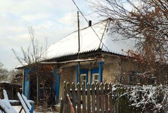 Курил в постели: Жительница села в Донецкой области нашла соседа мертвым в его доме