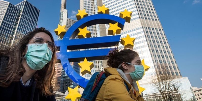 20 лет наличного евро. Cбылись ли главные прогнозы