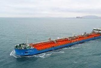 Казахстан впервые отправил нефть в Азербайджан через Каспийское море в обход России – фото