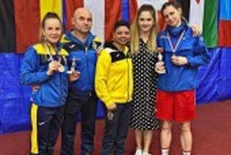 Бокс: українки завоювали дві медалі на турнірі в Чехії