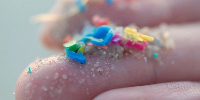 Пластмассовый мир победил. Ученые создали новый пластик, изготовленный не из сырой нефти