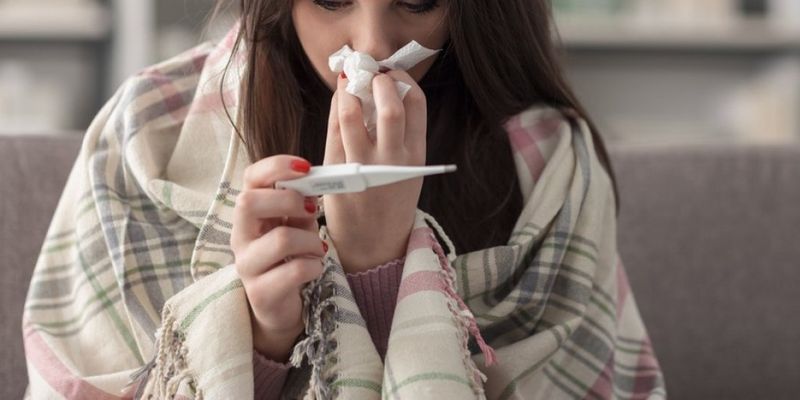 Врач рассказал, как избежать простуды в «разгар сезона» ОРВИ и гриппа