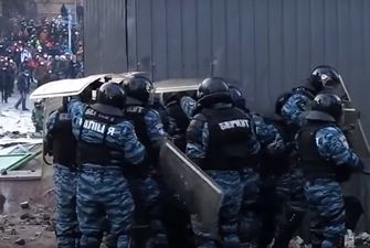 В киевском суде озвучили приговор экс-беркутовцам, разгонявшим Майдан