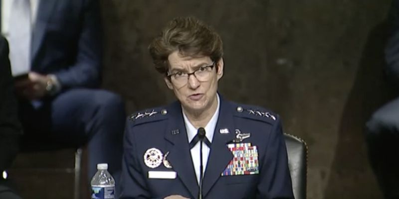 Одно из военных командований США возглавила женщина