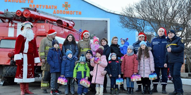 По Одессе проехался необычный Дед Мороз: опубликованы фото
