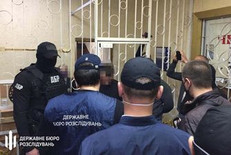 Затримання 7 копів за наркотики: на Дніпропетровщині розформовують скандальне відділення