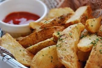Как пожарить картофель в считанные минуты: полезный лайфхак