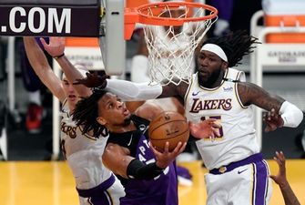 НБА: Рэпторс обыграли Лейкерс, Оклахома Михайлюка уступила Финиксу