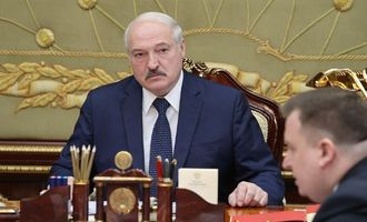 В ЕС возмутились скандальным решением Лукашенко по "наследию Сталина-Гитлера"