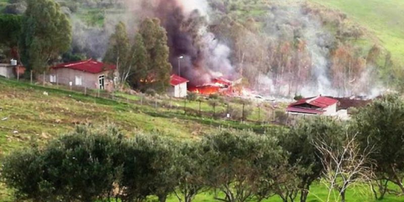 В Италии взорвалась фабрика фейерверков: есть погибшие. Первые фото и видео