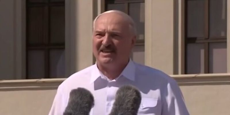 Лукашенко заявил о поставках электроэнергии в Украину по просьбе Зеленского